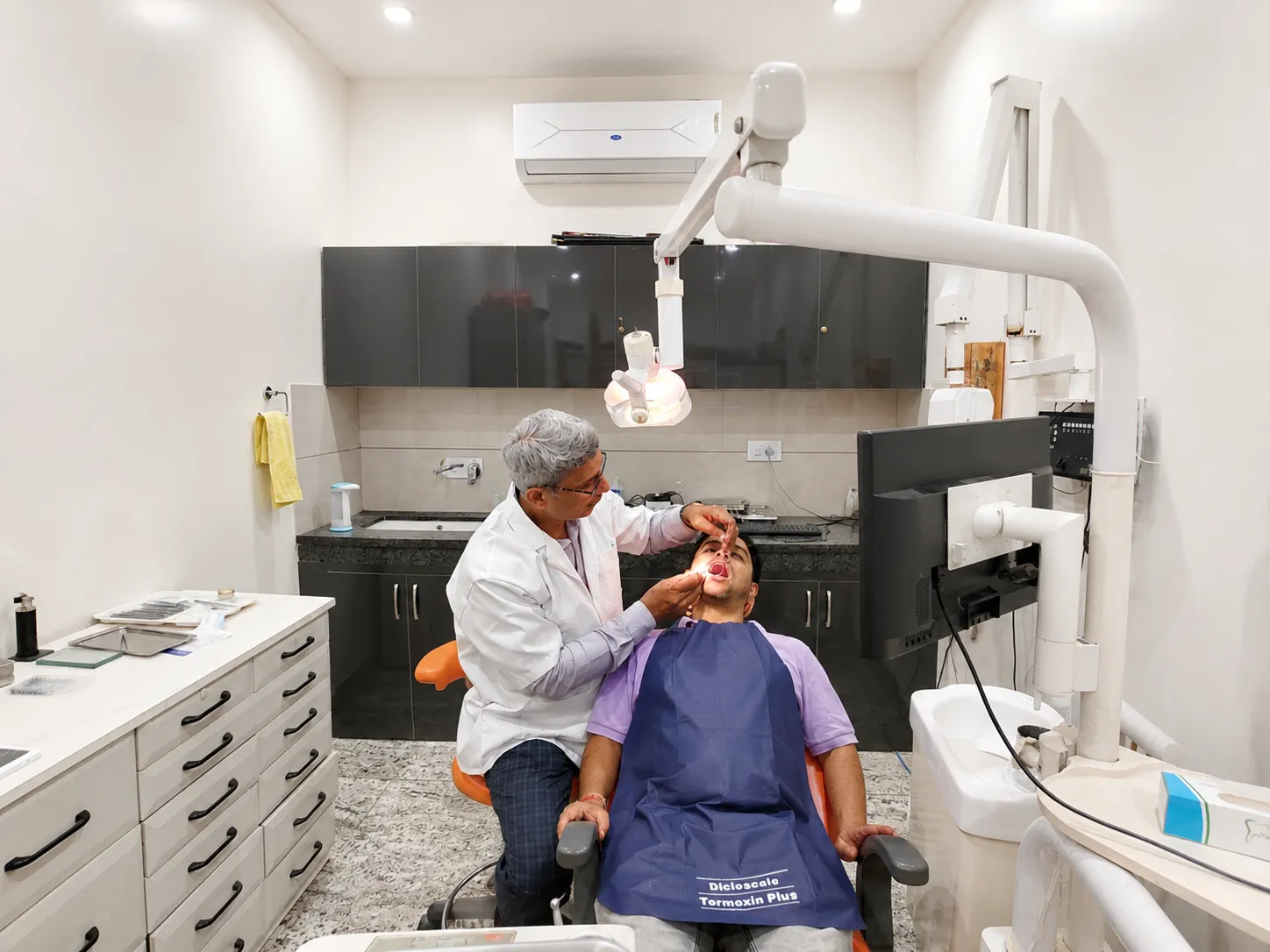 Dental Unit